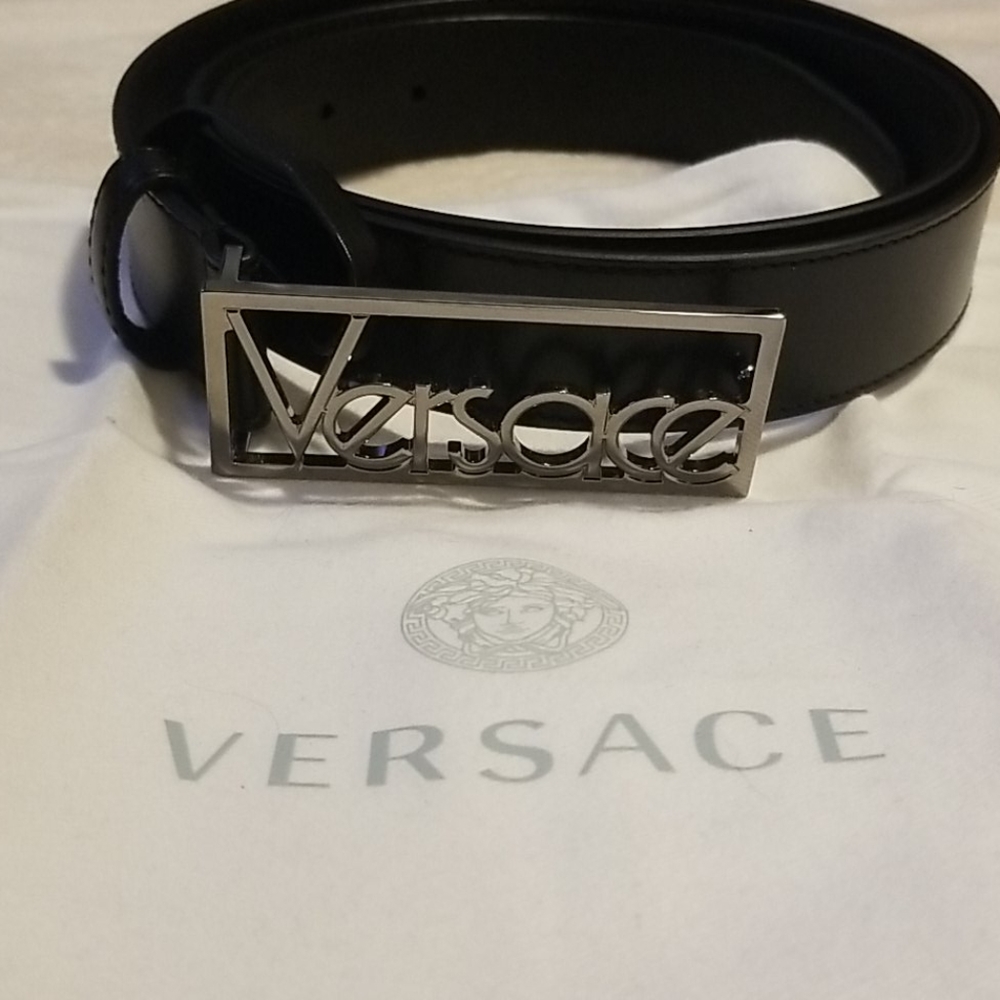 Brand New Versace Black Leather Belt